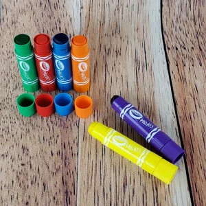 20200611_054946.jpgv1591987664 6 bâtonnets de peinture