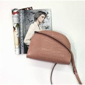 Sac à bandoulière en cuir rose